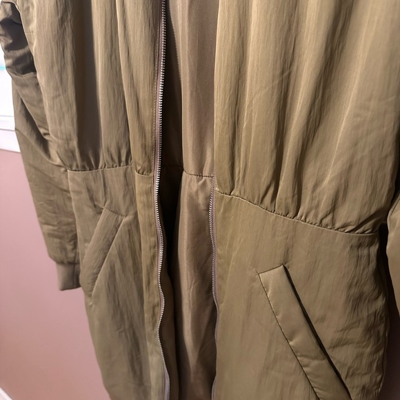 NWOT Zara Puffer Jacket - Picture 5 of 6